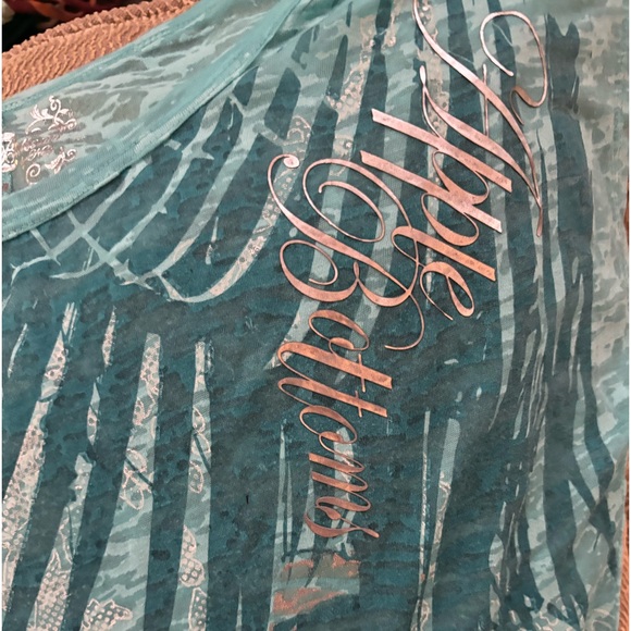 Rare Apple Bottoms by Nelly Aqua T-shirt M - Picture 4 of 4
